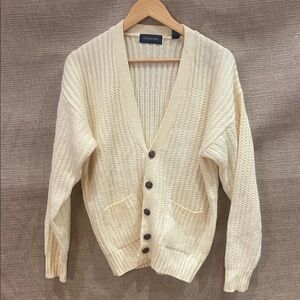 Vintage Unisex Cardigan in Cream